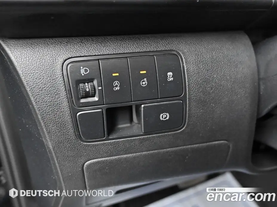Hyundai Staria 2022 2.2 автомат (гидро), фото 16