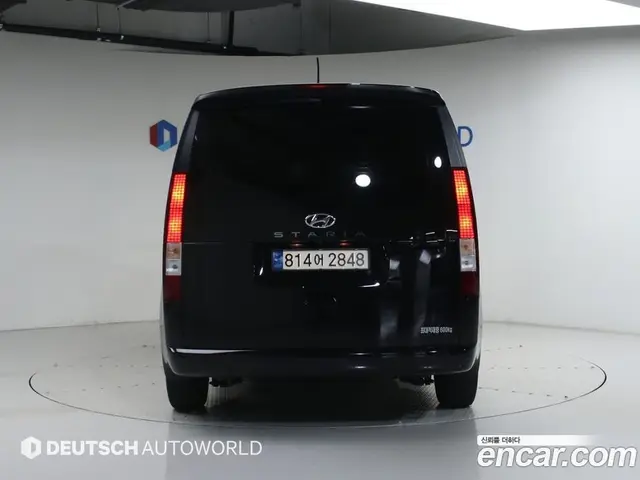 Hyundai Staria 2022 2.2 автомат (гидро), миниатюра 4