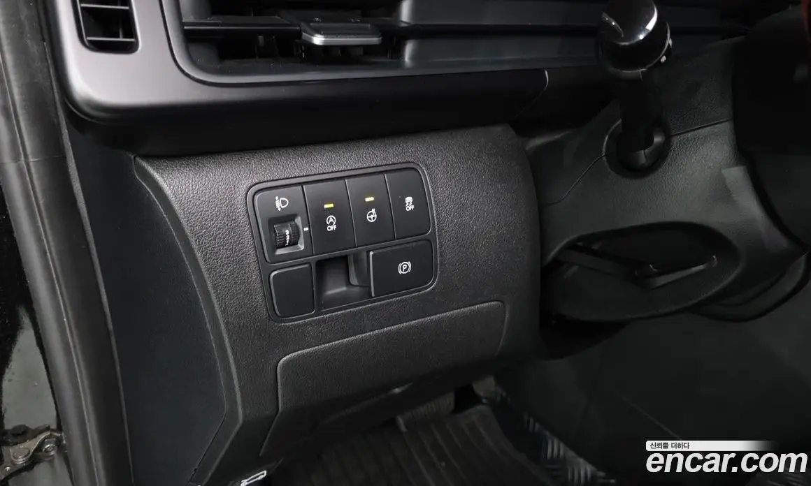 Hyundai Staria 2022 2.2 автомат (гидро), фото 18
