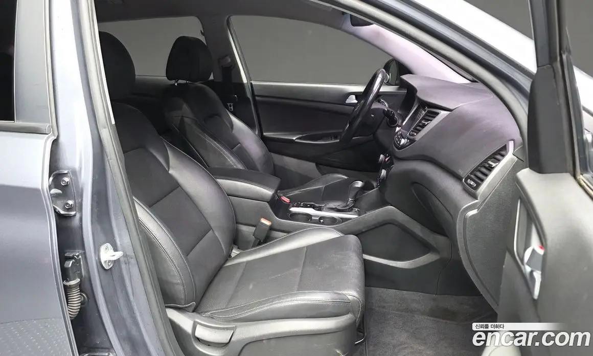 Hyundai Tucson 2015 2.0 автомат (гидро), фото 11