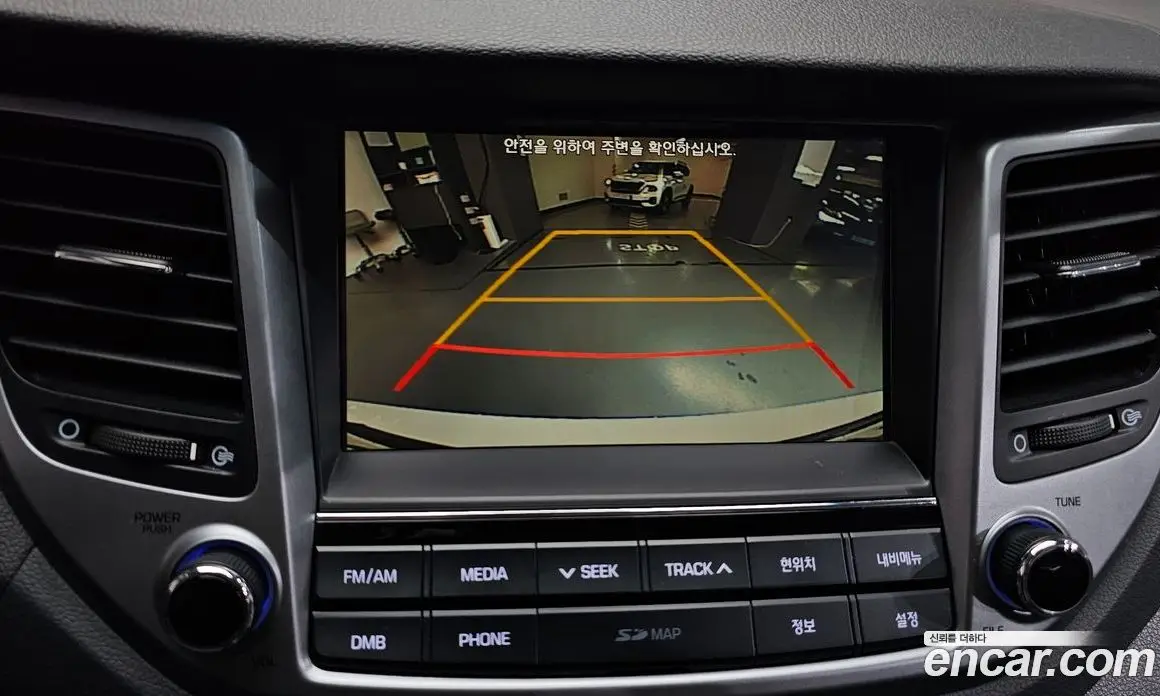 Hyundai Tucson 2016 1.7 автомат (гидро), фото 19