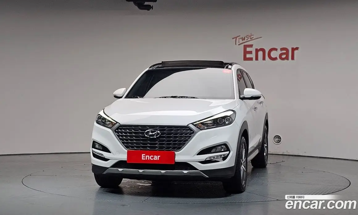 Hyundai Tucson 2016 1.7 автомат (гидро), фото 3