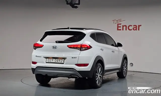 Hyundai Tucson 2016 1.7 автомат (гидро), миниатюра 4