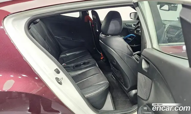 Hyundai Veloster 2013 1.6 механика, миниатюра 12