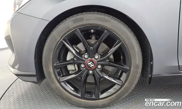 Hyundai Veloster 2018 1.6 автомат (гидро), миниатюра 5