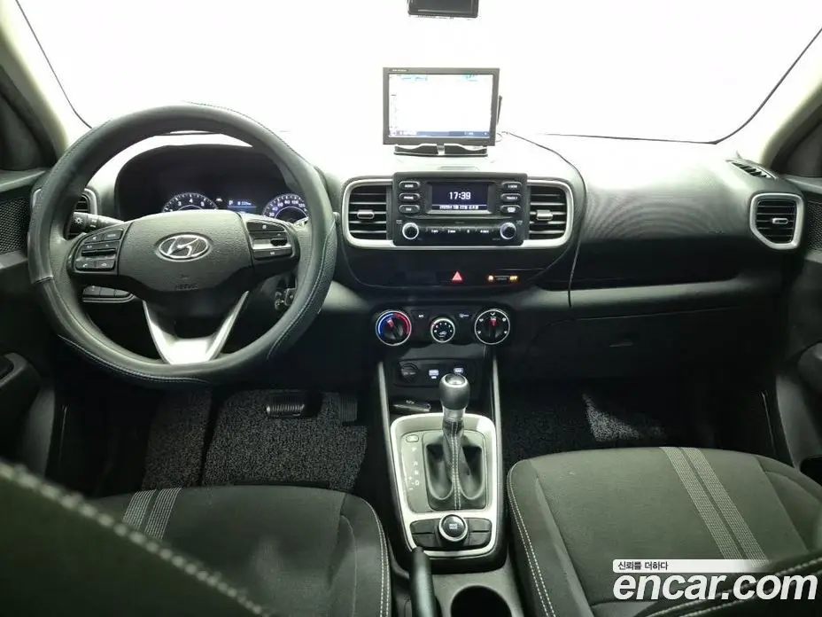 Hyundai Venue 2019 1.6 автомат (гидро), фото 13 Hyundai Venue 2019 1.6 автомат (гидро), фото 13
