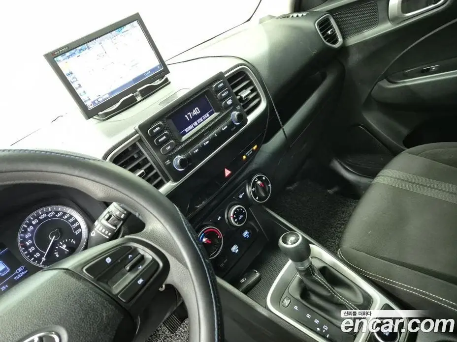 Hyundai Venue 2019 1.6 автомат (гидро), фото 9 Hyundai Venue 2019 1.6 автомат (гидро), фото 9