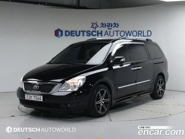 Kia Carnival, 2013, 287 026 км
