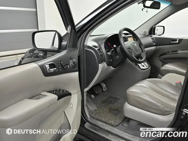 Kia Carnival 2013 2.2 автомат (гидро), миниатюра 11 Kia Carnival 2013 2.2 автомат (гидро), миниатюра 11