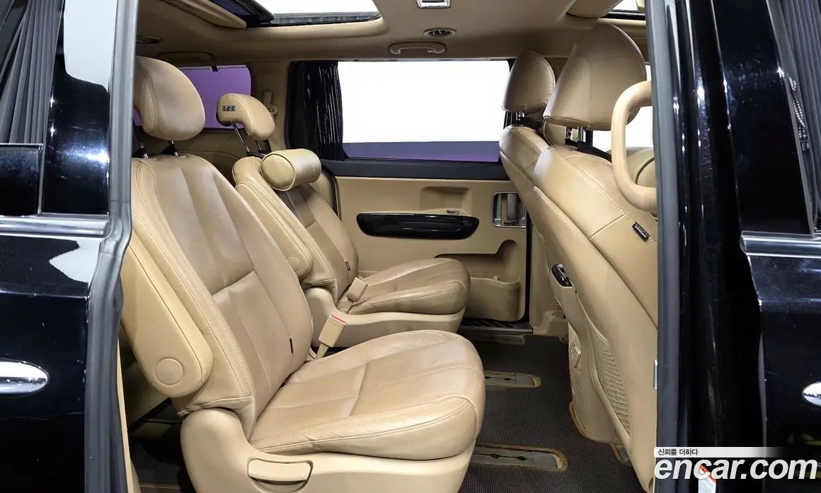 Kia Carnival 2016 2.2 автомат (гидро), фото 12