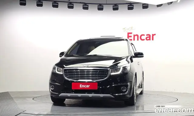 Kia Carnival 2016 2.2 автомат (гидро), миниатюра 3