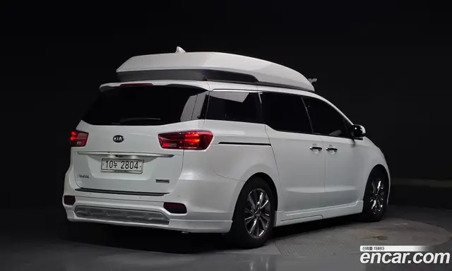 Kia Carnival 2018 2.2 автомат (гидро), миниатюра 2 Kia Carnival 2018 2.2 автомат (гидро), миниатюра 2