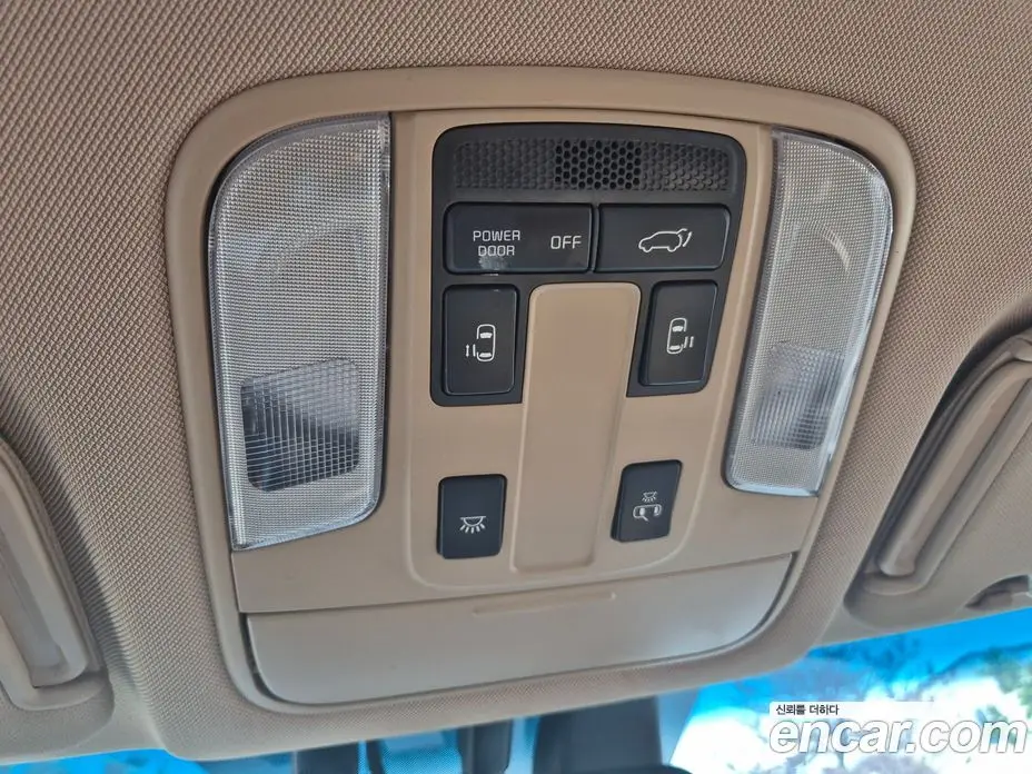 Kia Carnival 2018 2.2 автомат (гидро), фото 14 Kia Carnival 2018 2.2 автомат (гидро), фото 14