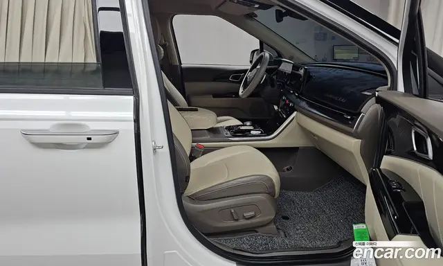 Kia Carnival 2021 2.2 автомат (гидро), миниатюра 11
