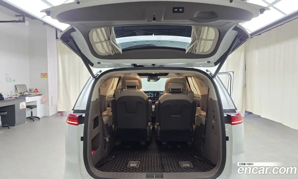 Kia Carnival 2021 2.2 автомат (гидро), фото 20