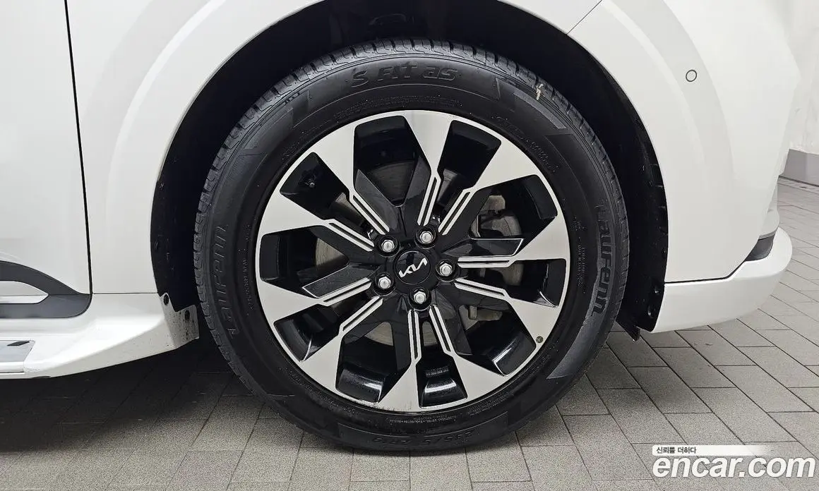 Kia Carnival 2021 2.2 автомат (гидро), фото 5