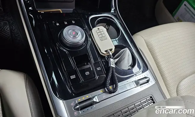 Kia Carnival 2021 2.2 автомат (гидро), миниатюра 9