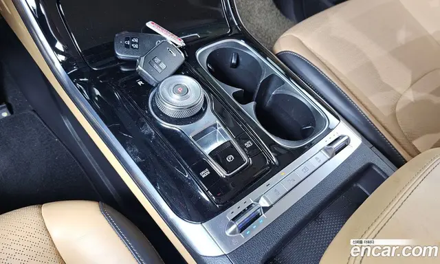 Kia Carnival 2021 2.2 автомат (гидро), миниатюра 9 Kia Carnival 2021 2.2 автомат (гидро), миниатюра 9
