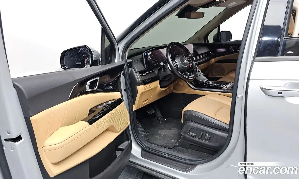 Kia Carnival 2021 2.2 автомат (гидро), фото 10 Kia Carnival 2021 2.2 автомат (гидро), фото 10