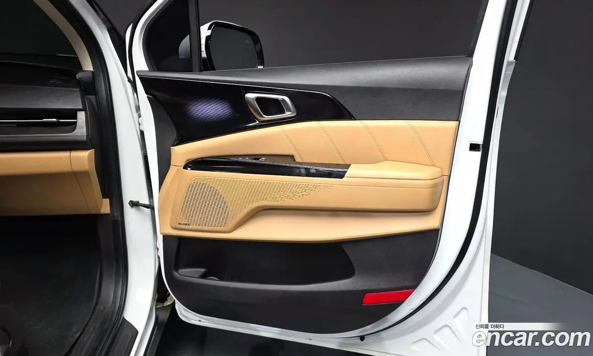 Kia Carnival 2022 2.2 автомат (гидро), фото 15