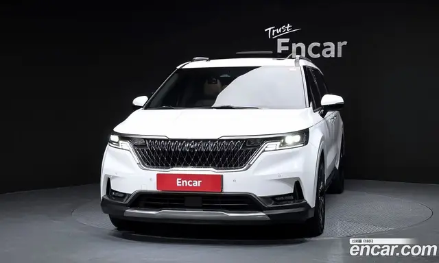 Kia Carnival 2022 2.2 автомат (гидро), миниатюра 3