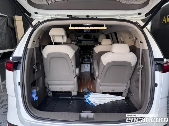 Kia Carnival 2023 2.2 автомат (гидро), миниатюра 11 Kia Carnival 2023 2.2 автомат (гидро), миниатюра 11
