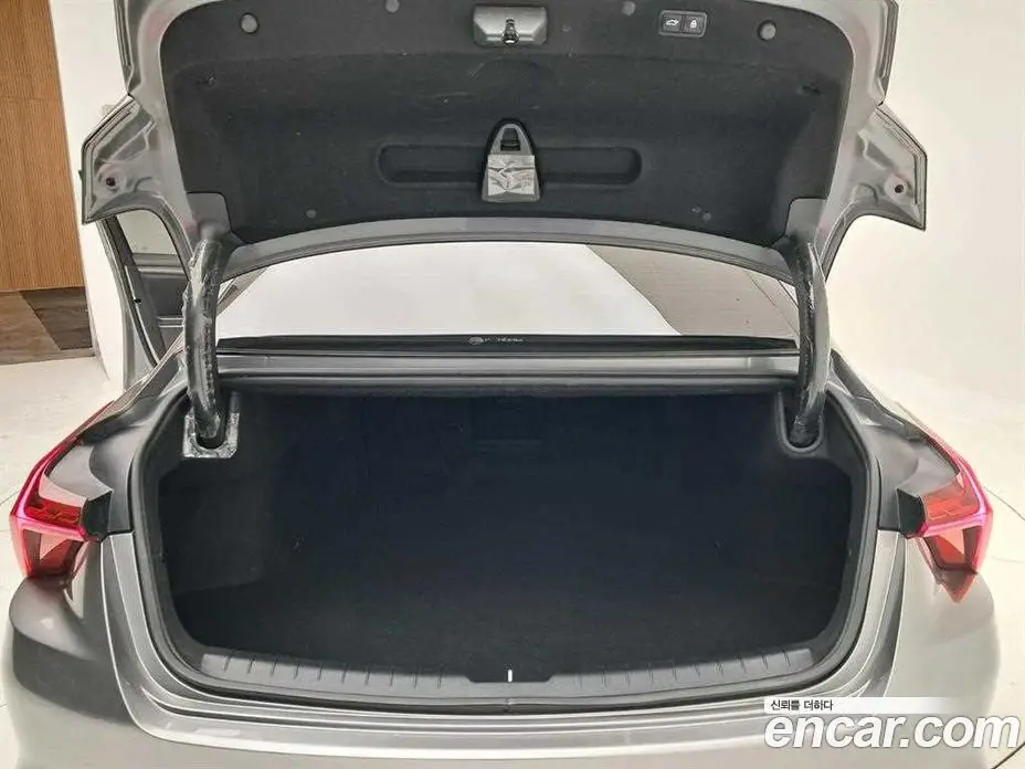Kia K8 2023 2.5 автомат (гидро), фото 17 Kia K8 2023 2.5 автомат (гидро), фото 17