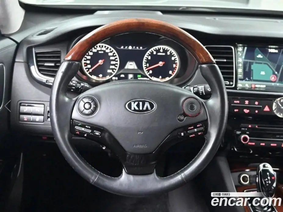 Kia K9 2015 5.0 автомат (гидро), фото 13
