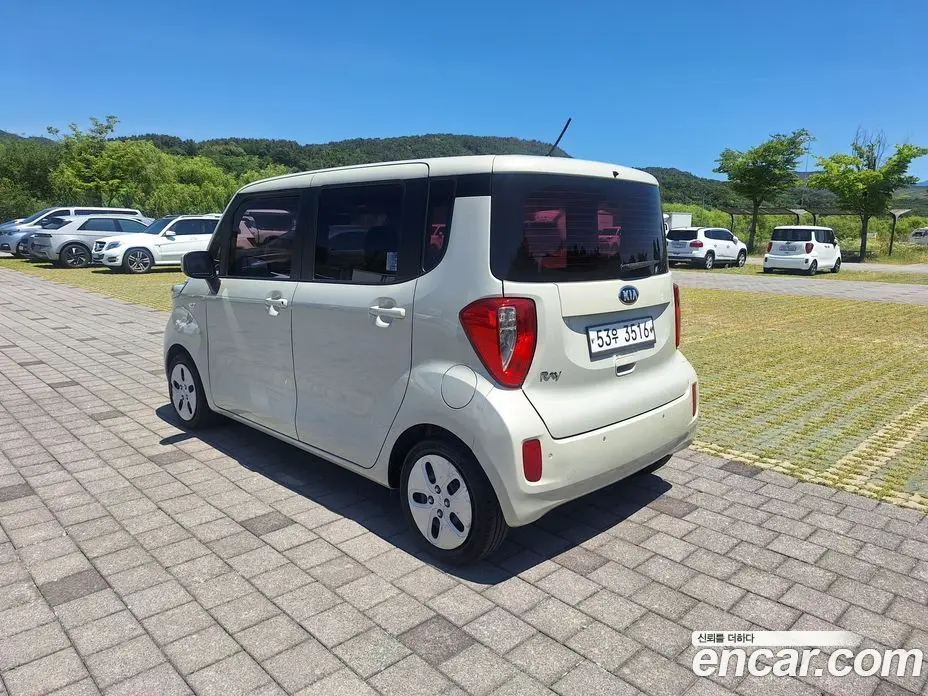 Kia Ray 2014 1.0 автомат (гидро), фото 6