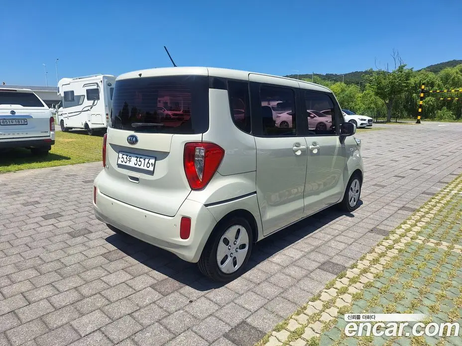 Kia Ray 2014 1.0 автомат (гидро), фото 8