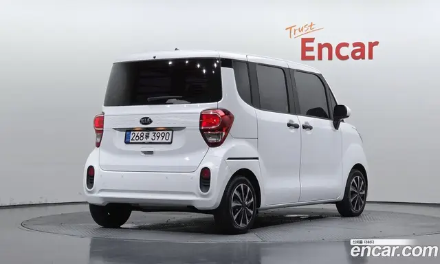 Kia Ray 2021 1.0 автомат (гидро), миниатюра 2