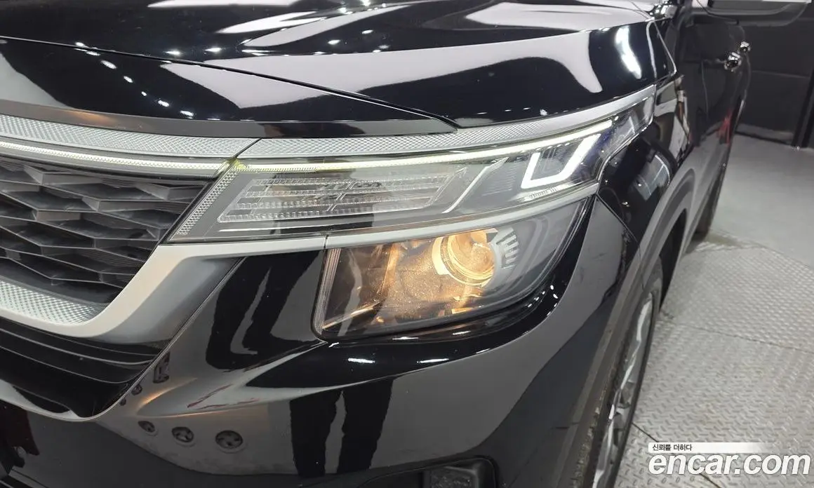 Kia Seltos 2020 1.6 автомат (гидро), фото 8