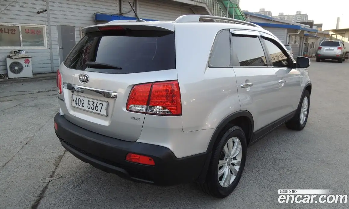 Kia Sorento 2010 2.0 автомат (гидро), фото 4