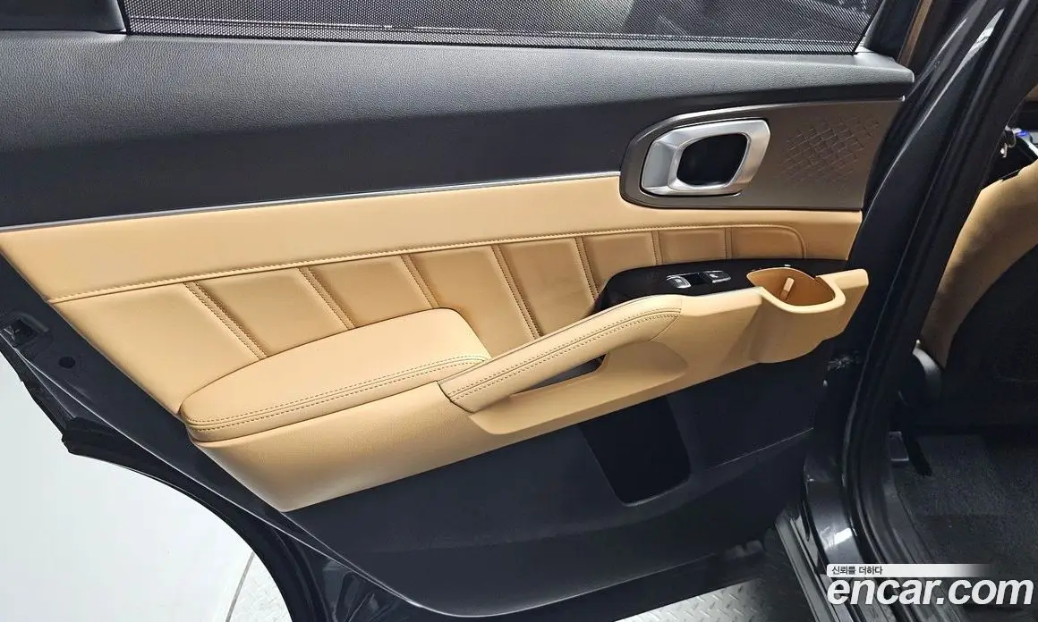 Kia Sorento 2020 2.2 автомат (гидро), фото 14 Kia Sorento 2020 2.2 автомат (гидро), фото 14