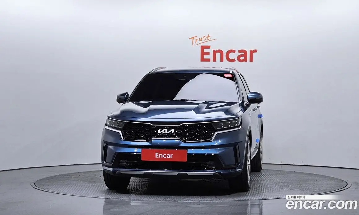 Kia Sorento 2023 2.5 автомат (гидро), фото 3 Kia Sorento 2023 2.5 автомат (гидро), фото 3