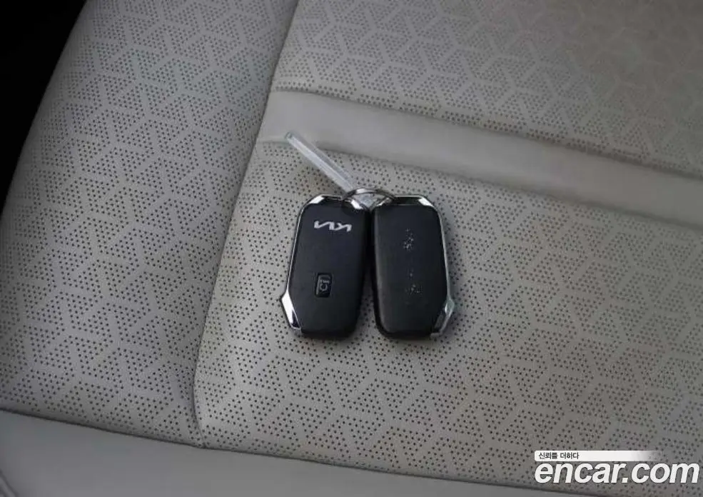 Kia Sorento 2023 1.6 автомат (гидро), фото 11