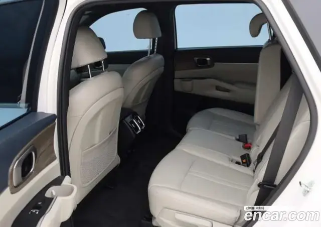 Kia Sorento 2023 1.6 автомат (гидро), миниатюра 5