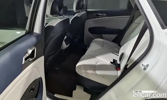 Kia Sportage 2021 1.6 автомат (гидро), миниатюра 8