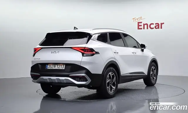Kia Sportage, 2023, 42 562 км