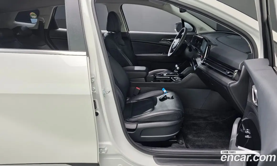 Kia Sportage 2023 1.6 автомат (гидро), фото 15