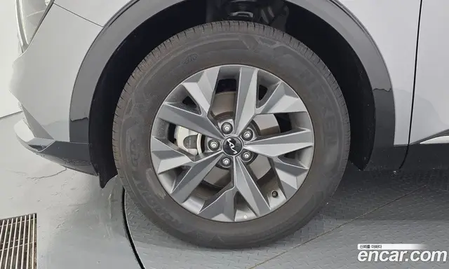 Kia Sportage 2024 1.6 автомат (гидро), миниатюра 5