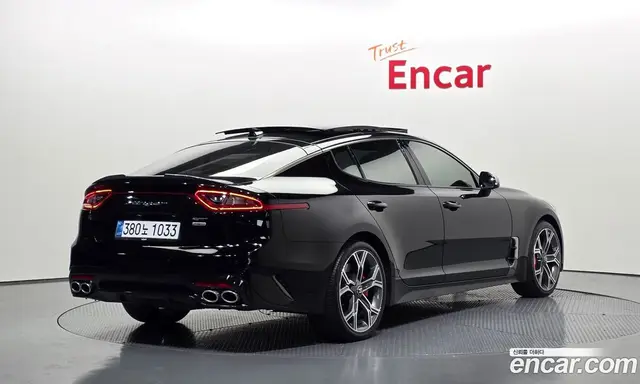 Kia Stinger 2017 2.0 автомат (гидро), миниатюра 2