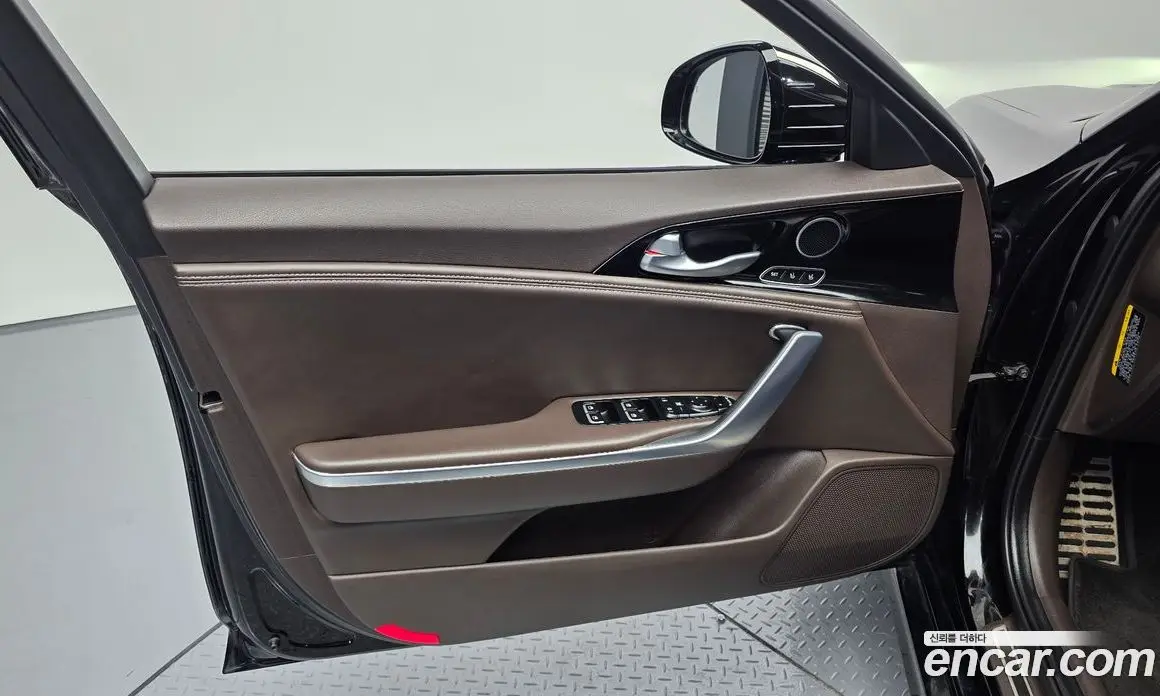 Kia Stinger 2017 2.0 автомат (гидро), фото 14
