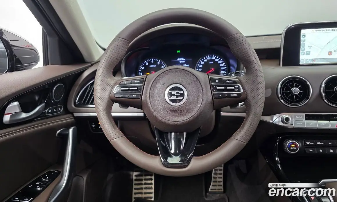Kia Stinger 2017 2.0 автомат (гидро), фото 19