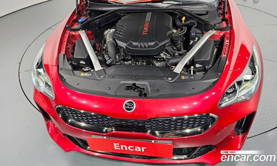 Kia Stinger 2017 3.3 автомат (гидро), фото 6