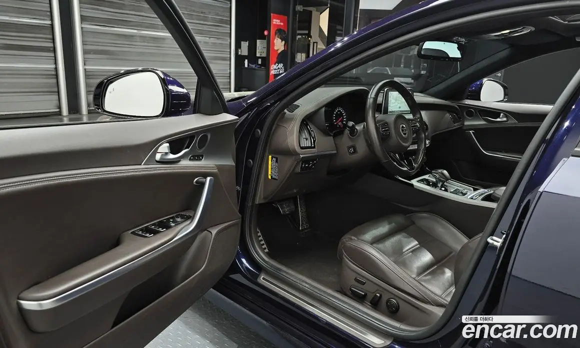 Kia Stinger 2018 2.0 автомат (гидро), фото 10