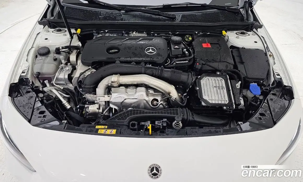 Mercedes-Benz A-Class 2025 2.0 автомат (гидро), фото 15