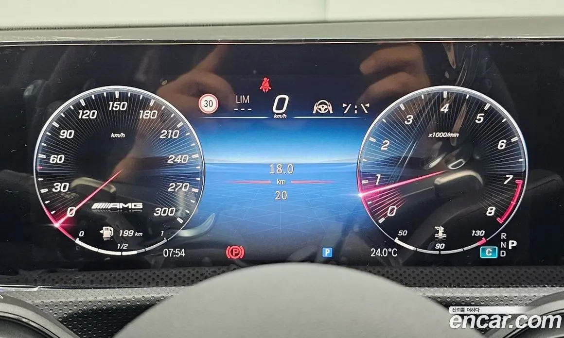 Mercedes-Benz CLA-Class 2025 2.0 автомат (гидро), фото 8 Mercedes-Benz CLA-Class 2025 2.0 автомат (гидро), фото 8