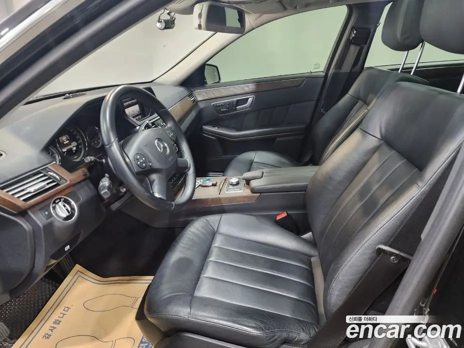 Mercedes-Benz E-Class 2013 3.5 автомат (гидро), фото 12