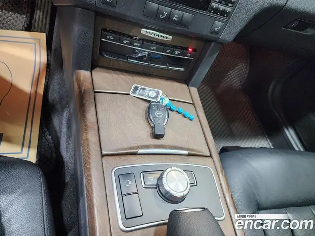 Mercedes-Benz E-Class 2013 3.5 автомат (гидро), миниатюра 10